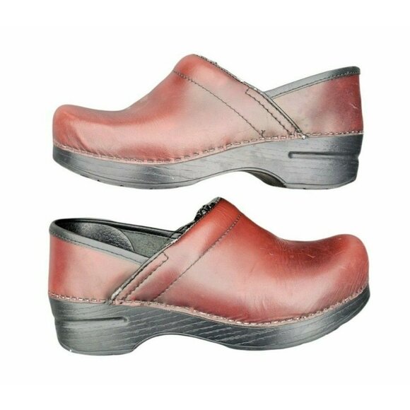 Dansko Brick Red Leather Upper Nursing Work Shoes - Picture 2 of 5